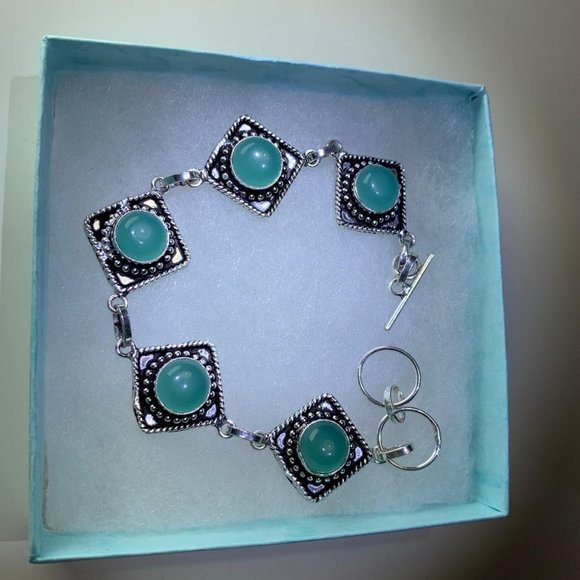 Chalcedony Bracelet(sold) - Picture 2 of 3